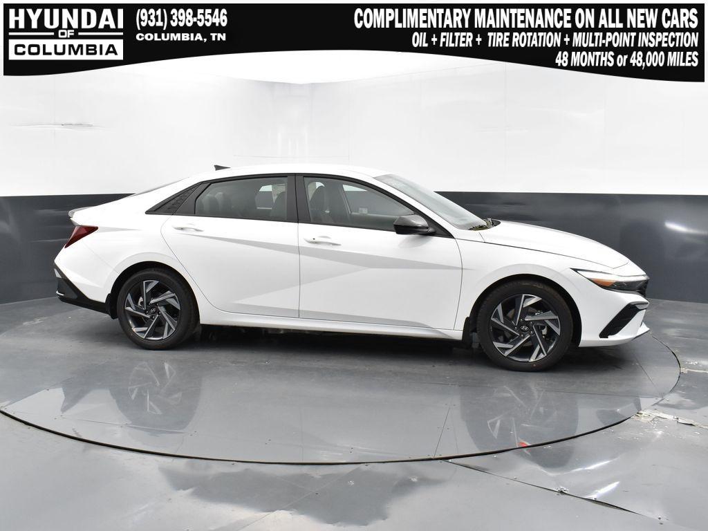 new 2025 Hyundai Elantra car, priced at $24,260