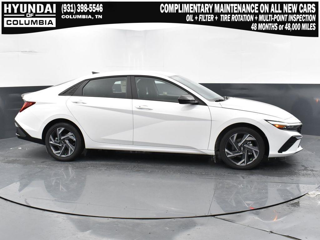 new 2025 Hyundai ELANTRA HEV car, priced at $27,588