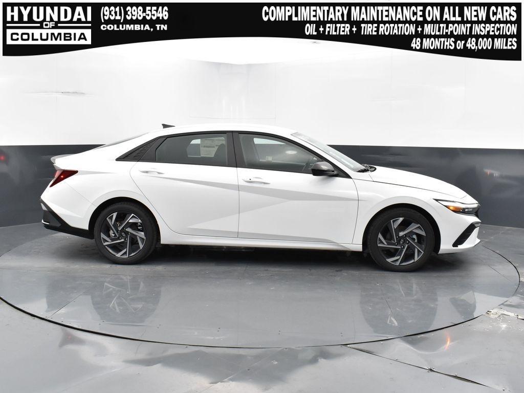 new 2025 Hyundai Elantra car, priced at $23,567