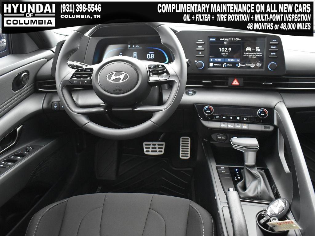 new 2025 Hyundai Elantra car, priced at $24,285