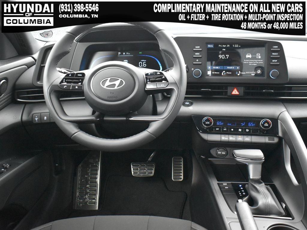 new 2025 Hyundai Elantra car, priced at $23,760