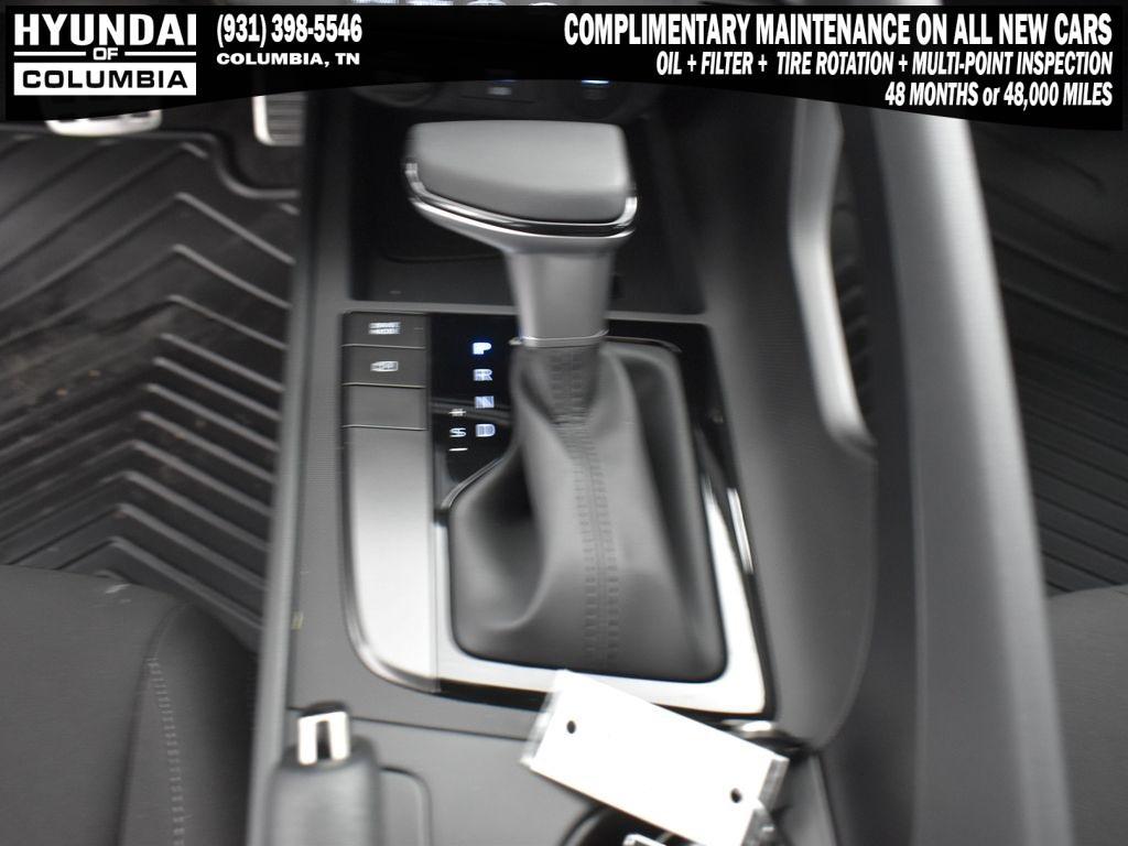 new 2025 Hyundai Elantra car, priced at $24,250