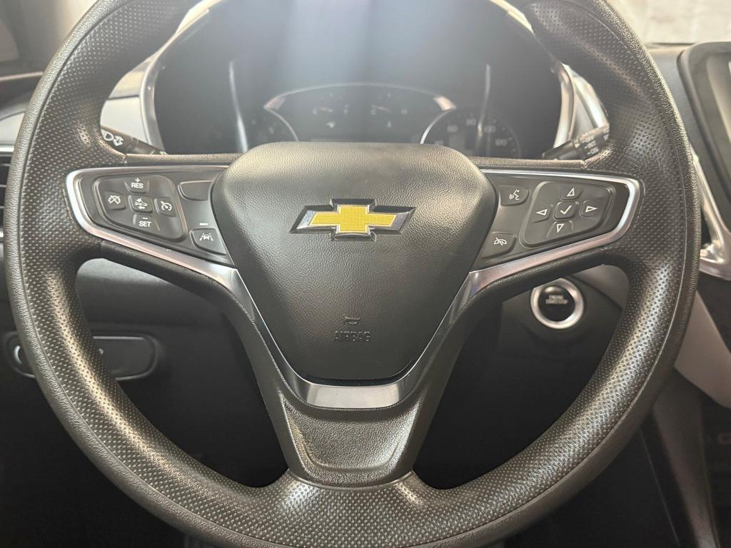 used 2024 Chevrolet Equinox car, priced at $20,664