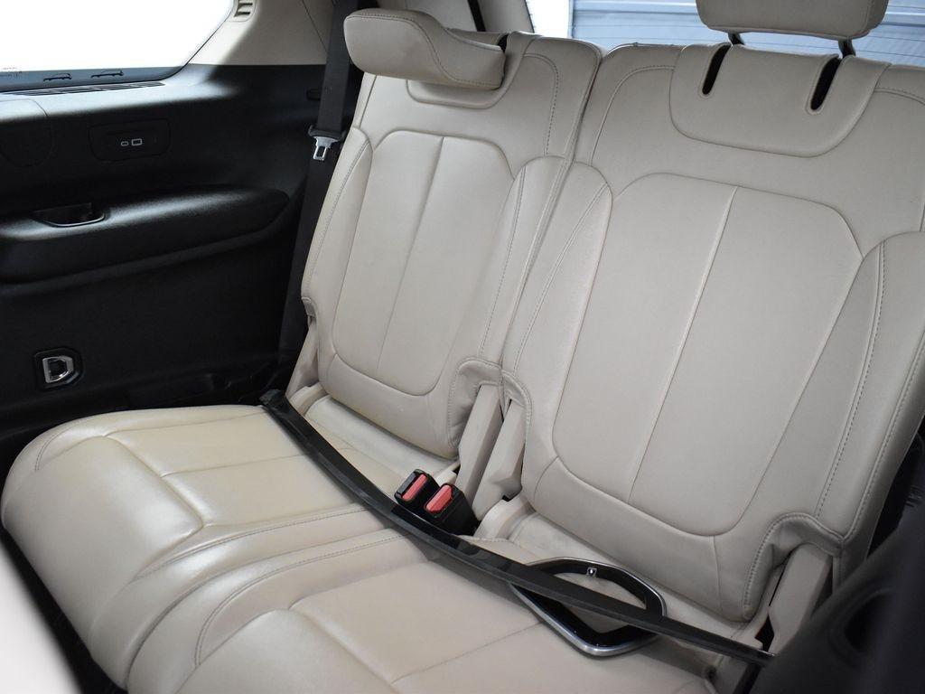 used 2022 Jeep Grand Cherokee L car, priced at $31,799