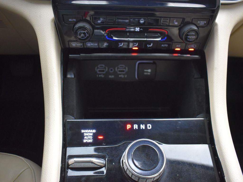 used 2022 Jeep Grand Cherokee L car, priced at $31,799