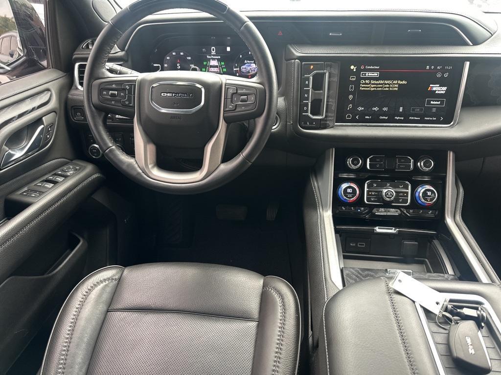 used 2023 GMC Yukon car, priced at $54,990