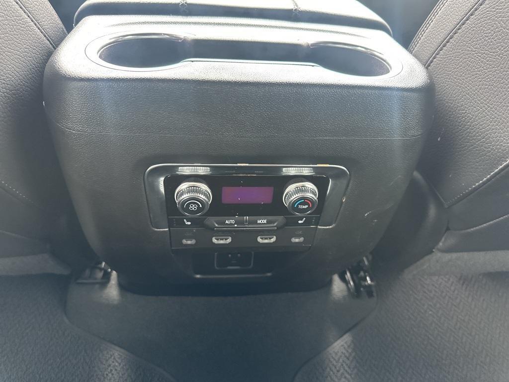 used 2023 GMC Yukon car, priced at $54,990