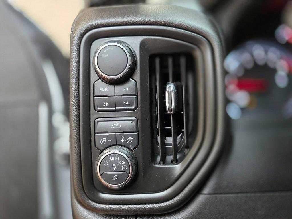 used 2023 Chevrolet Silverado 2500 car, priced at $34,187