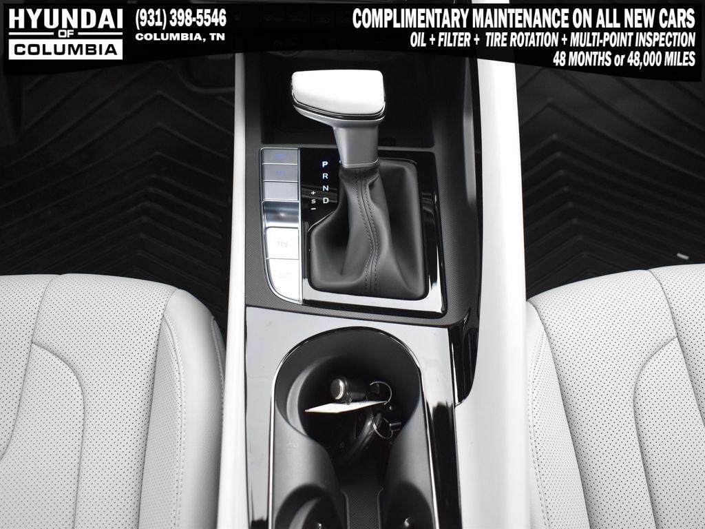new 2025 Hyundai Elantra car, priced at $27,345