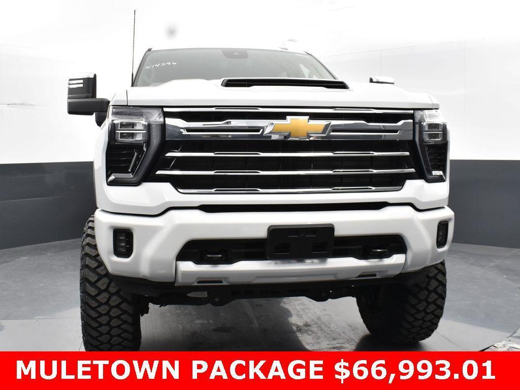 used 2024 Chevrolet Silverado 2500 car, priced at $58,205