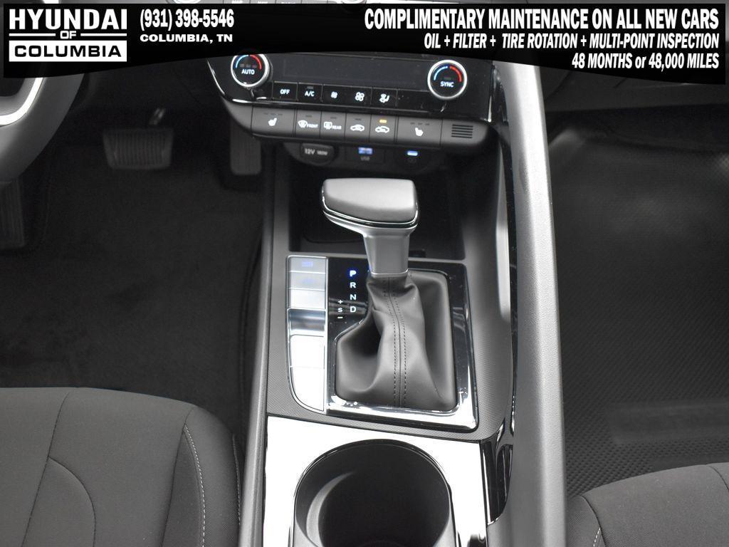 new 2025 Hyundai Elantra car, priced at $26,200