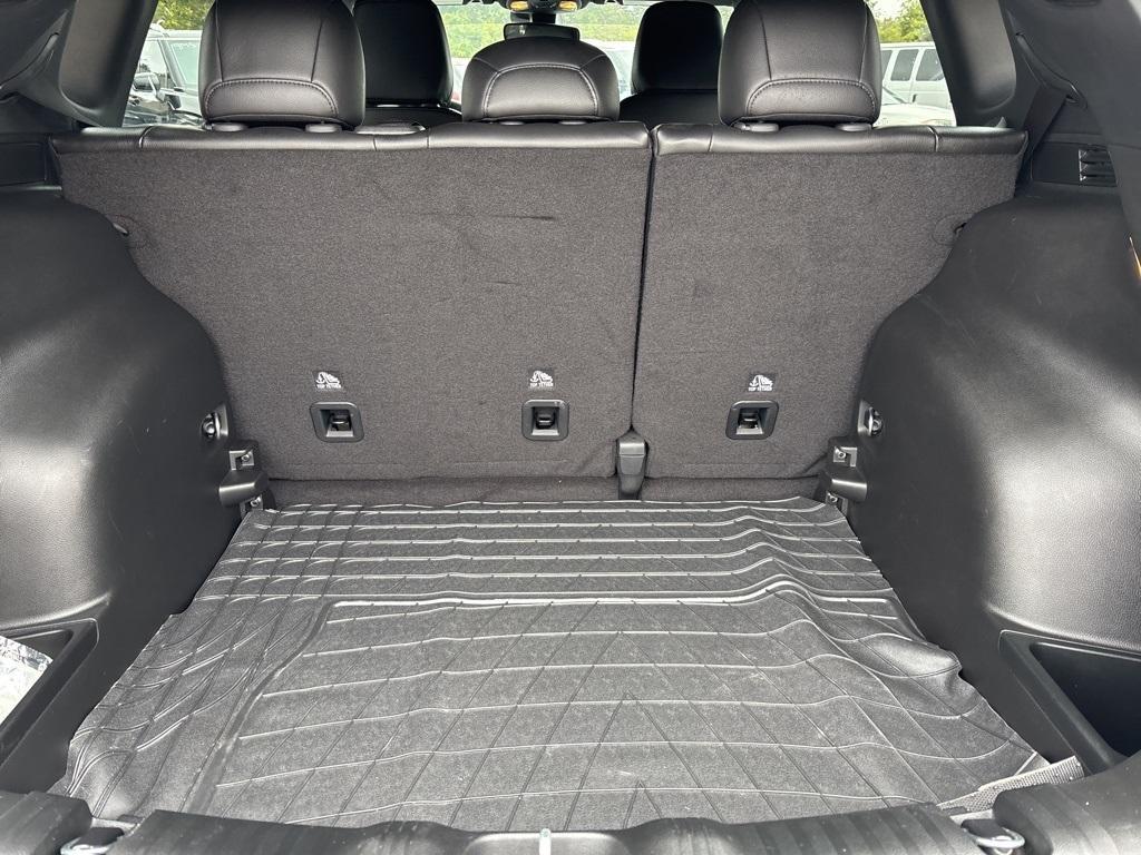 used 2022 Jeep Compass car, priced at $19,999