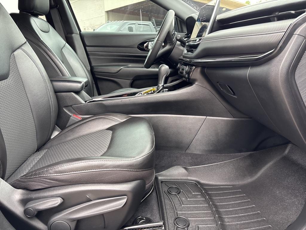 used 2022 Jeep Compass car, priced at $19,999