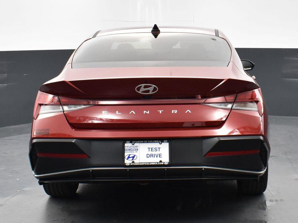 new 2025 Hyundai Elantra car, priced at $26,825