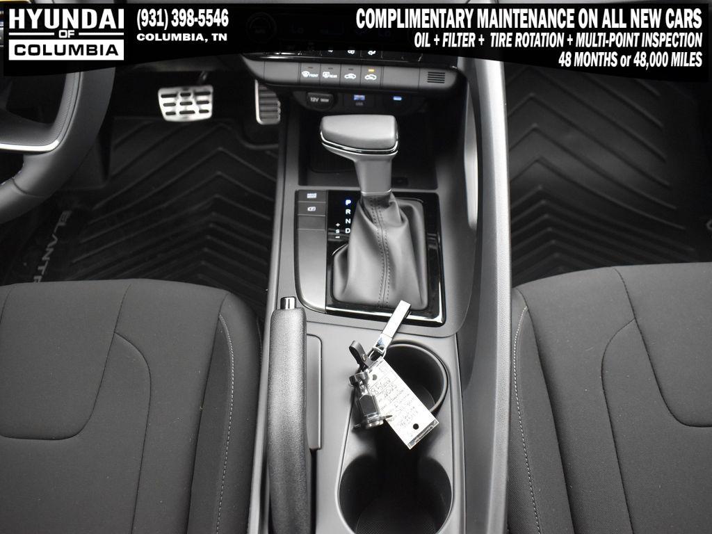new 2025 Hyundai Elantra car, priced at $24,285