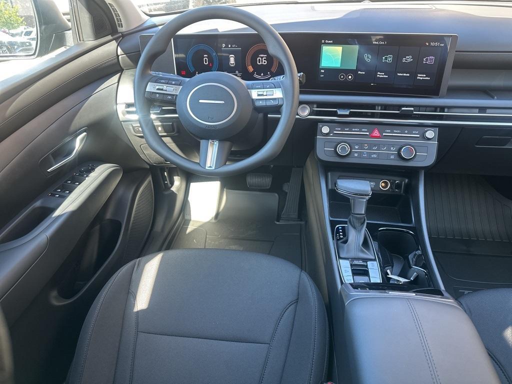 new 2026 Hyundai Tucson car, priced at $28,300