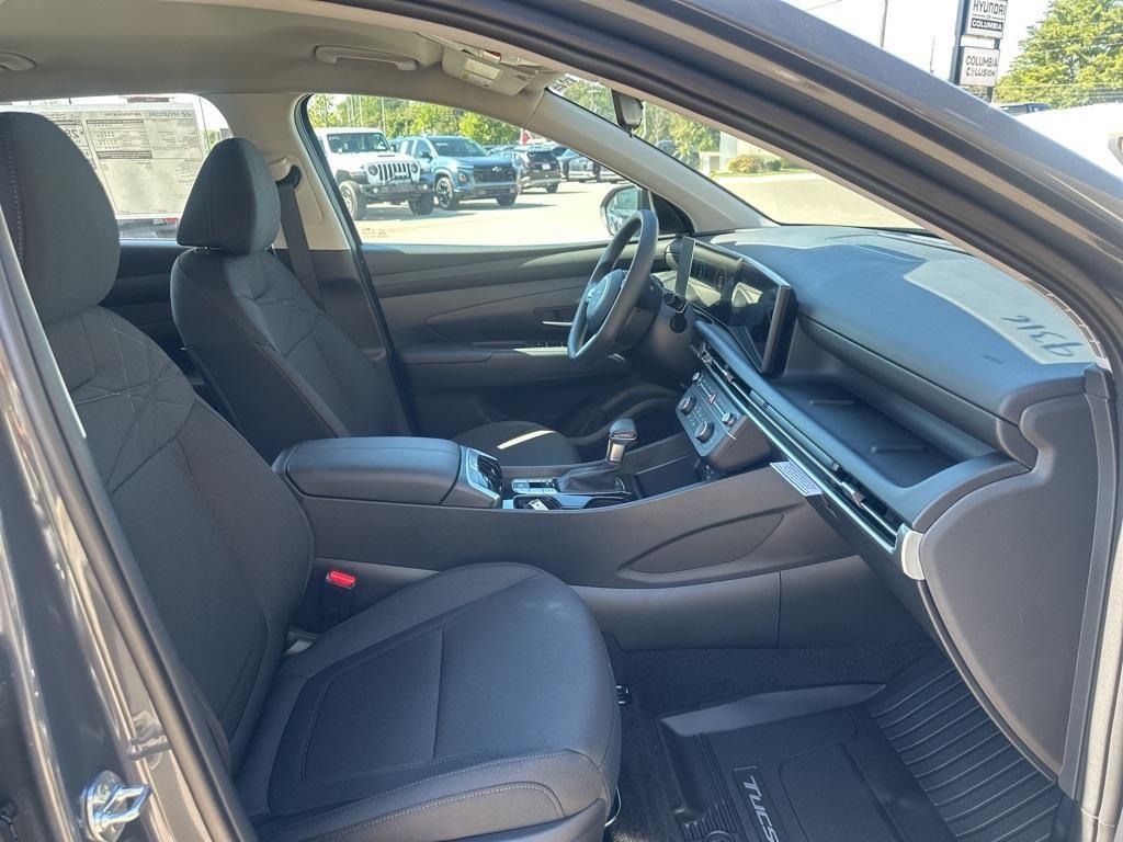 new 2026 Hyundai Tucson car, priced at $28,300