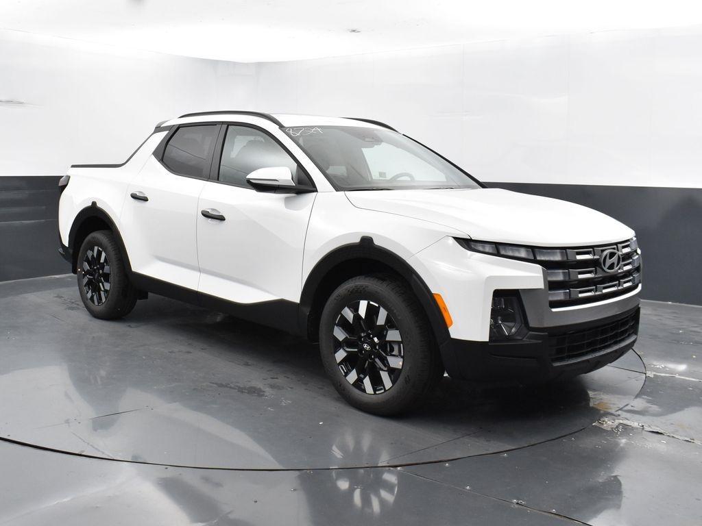 new 2025 Hyundai SANTA CRUZ car, priced at $33,378