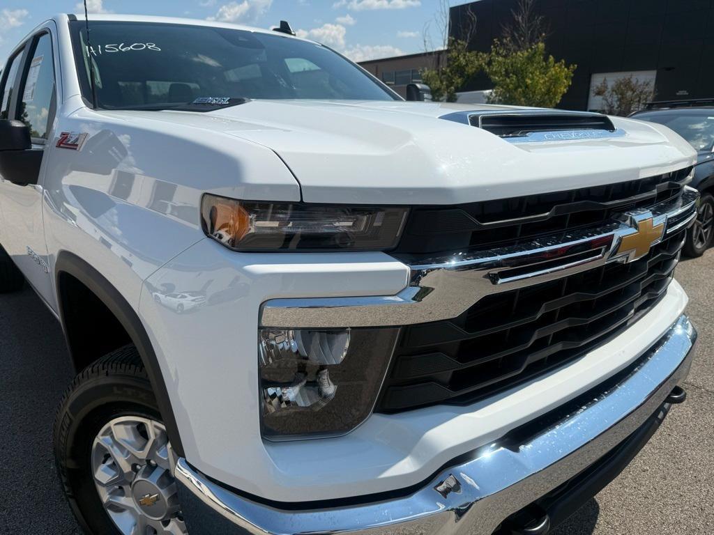 used 2024 Chevrolet Silverado 3500 car, priced at $53,997