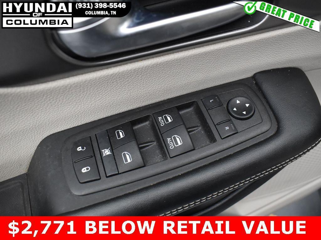 used 2021 Chrysler Pacifica car, priced at $22,967