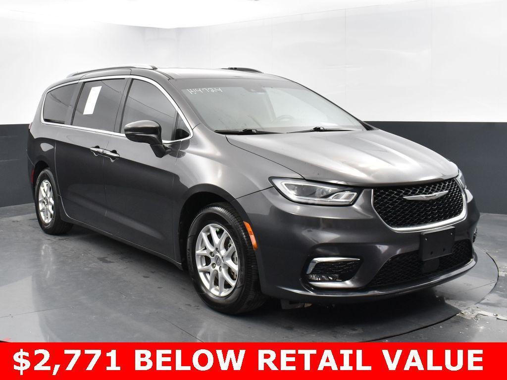 used 2021 Chrysler Pacifica car, priced at $21,008