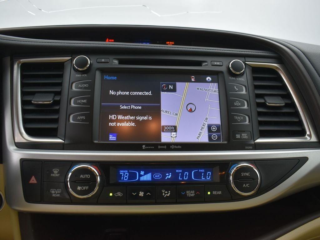 used 2019 Toyota Highlander car, priced at $27,998