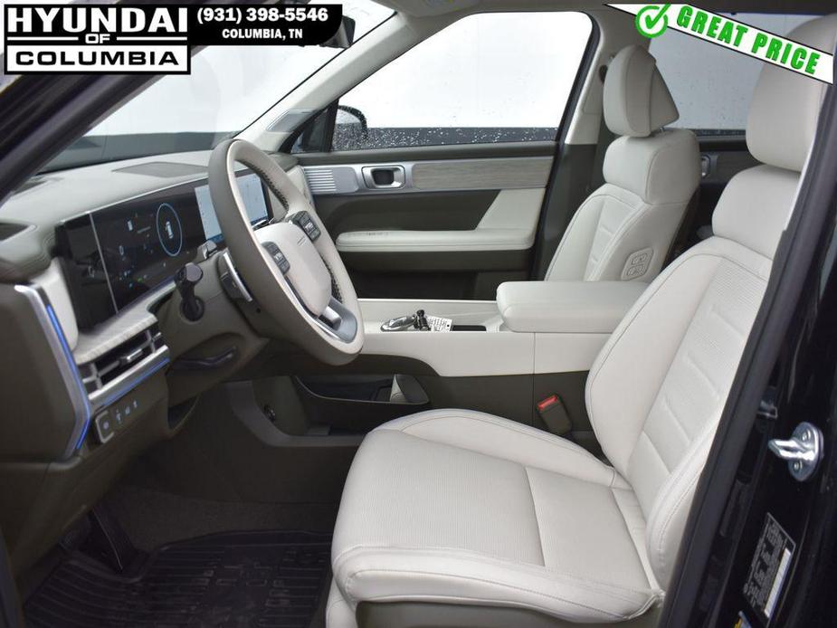 new 2025 Hyundai Santa Fe HEV car, priced at $49,754