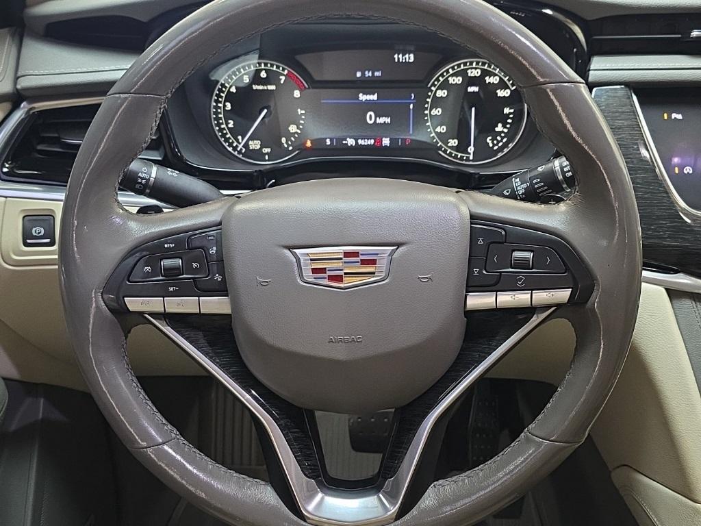 used 2020 Cadillac XT6 car