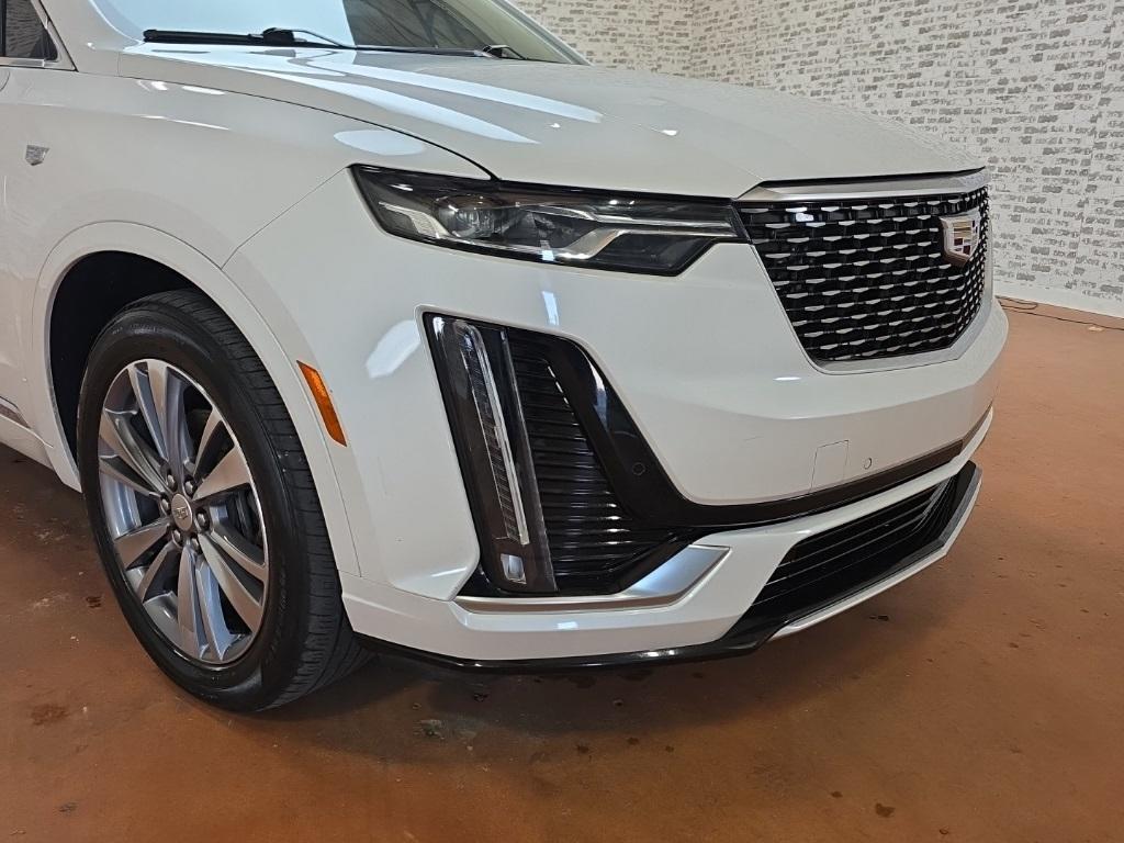used 2020 Cadillac XT6 car