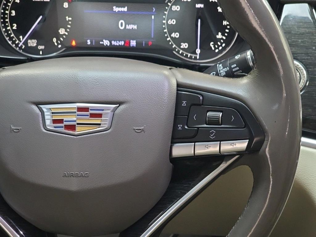 used 2020 Cadillac XT6 car