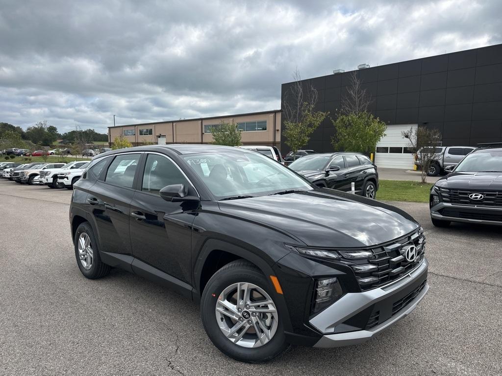new 2026 Hyundai Tucson car, priced at $29,421