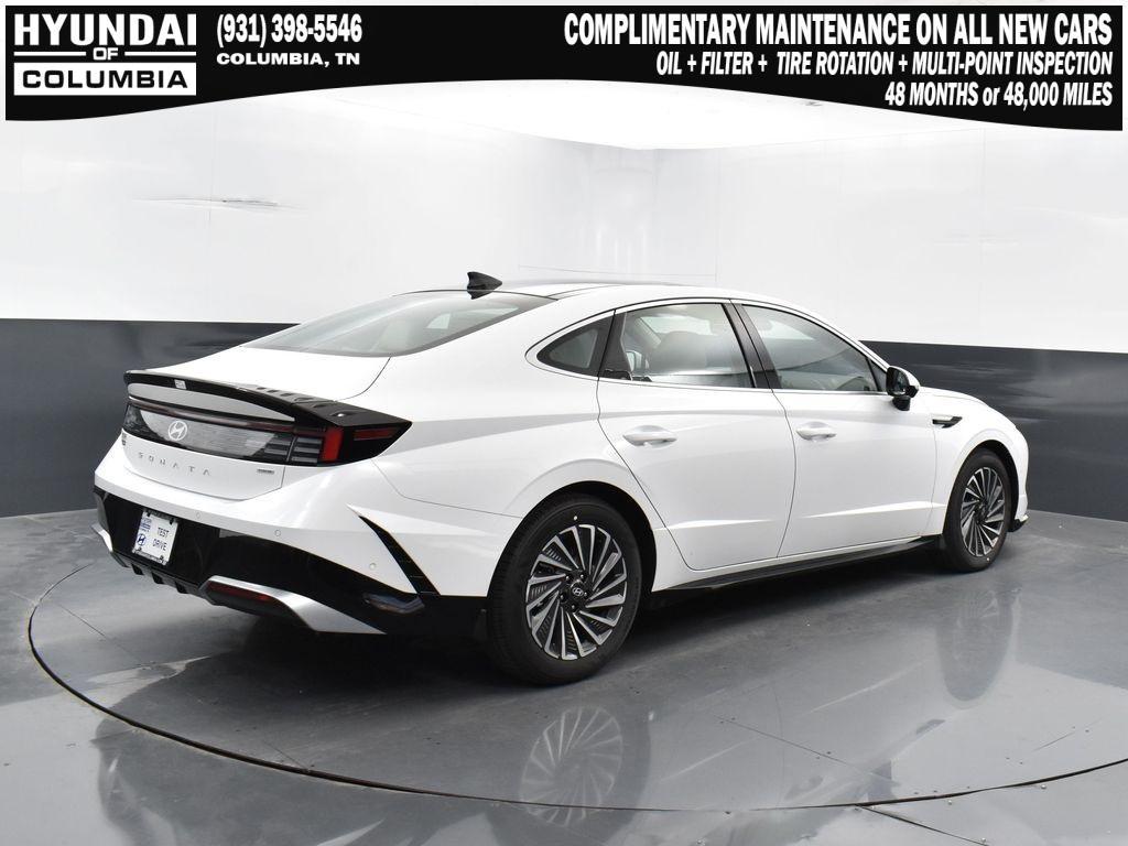 new 2025 Hyundai Sonata Hybrid car, priced at $34,455
