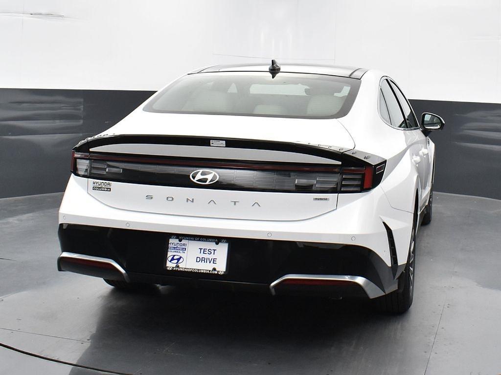 new 2025 Hyundai Sonata Hybrid car, priced at $32,955