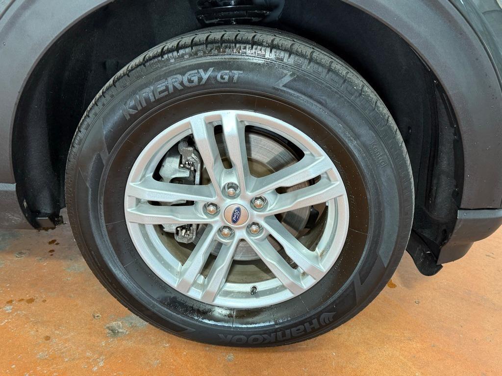 used 2022 Ford Explorer car, priced at $29,096