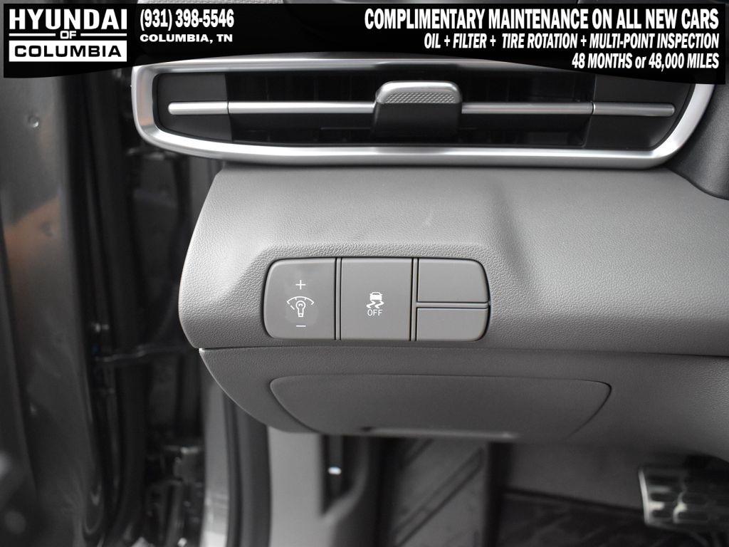 new 2025 Hyundai Elantra car, priced at $23,775