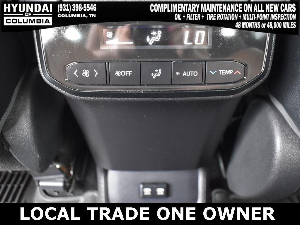 used 2020 Toyota Highlander car, priced at $24,236