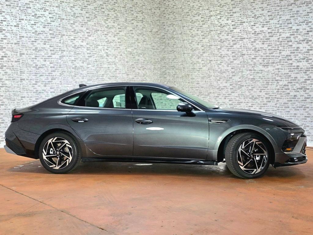new 2026 Hyundai Sonata car, priced at $30,530