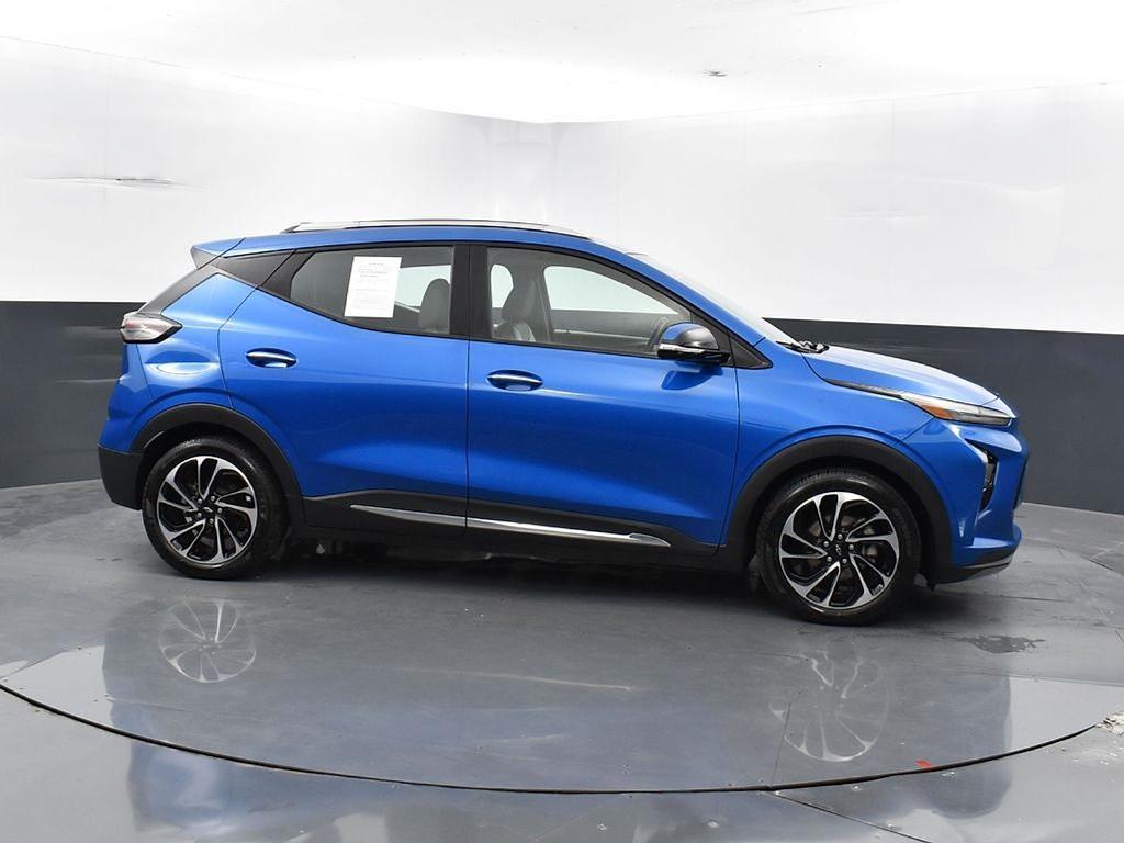 used 2023 Chevrolet Bolt EUV car, priced at $17,885