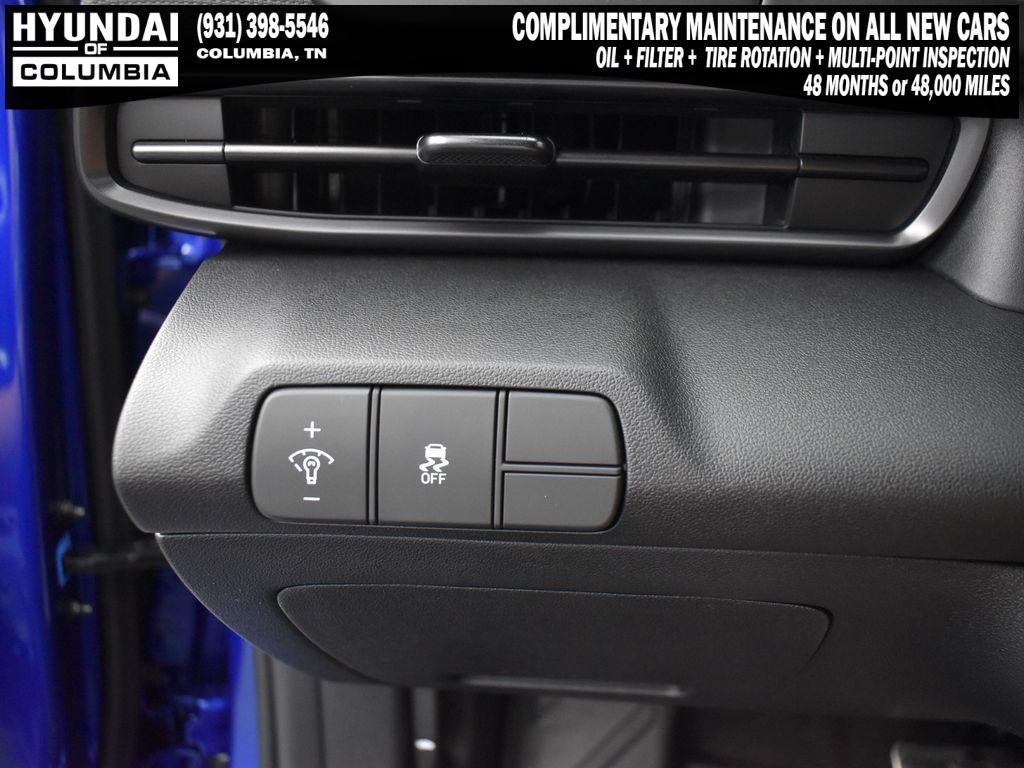new 2025 Hyundai Elantra car, priced at $23,235