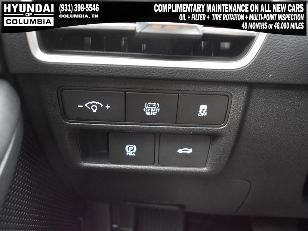 new 2025 Hyundai Sonata Hybrid car, priced at $26,188