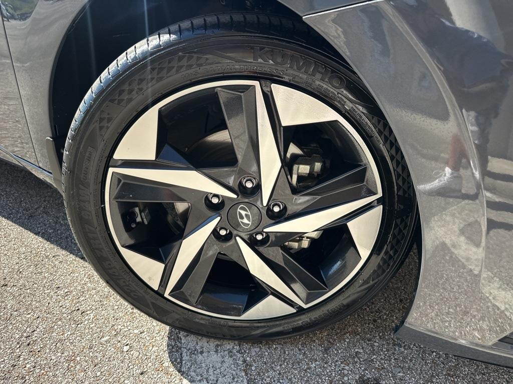 used 2023 Hyundai Elantra car, priced at $17,976