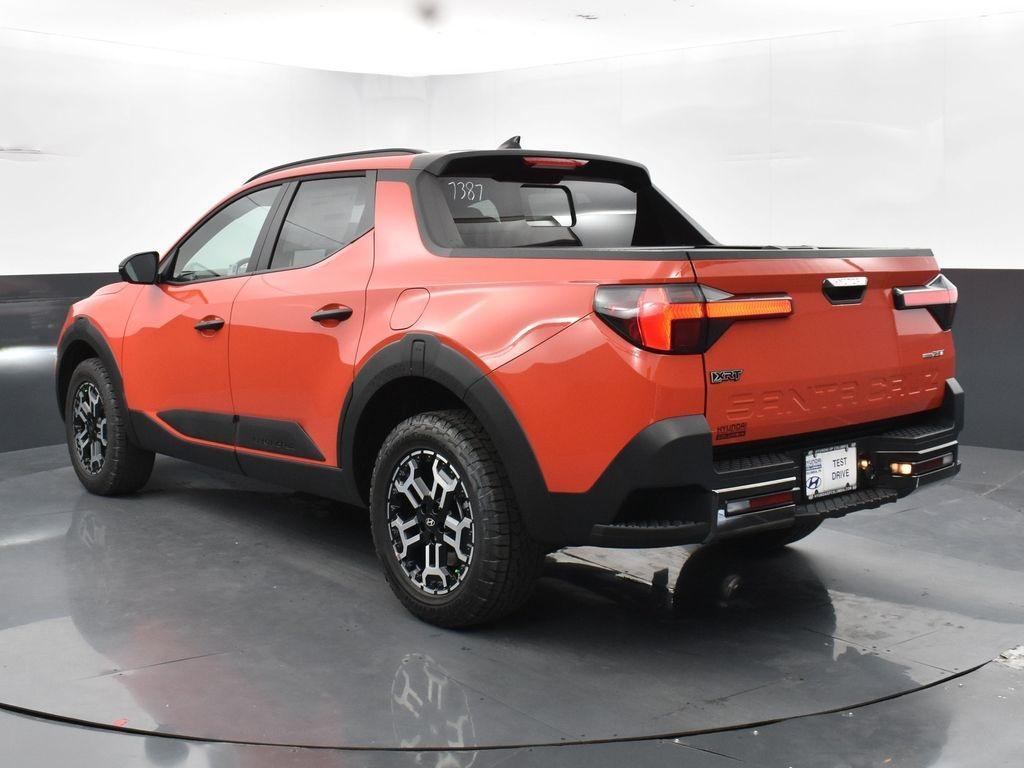used 2025 Hyundai SANTA CRUZ car, priced at $36,448