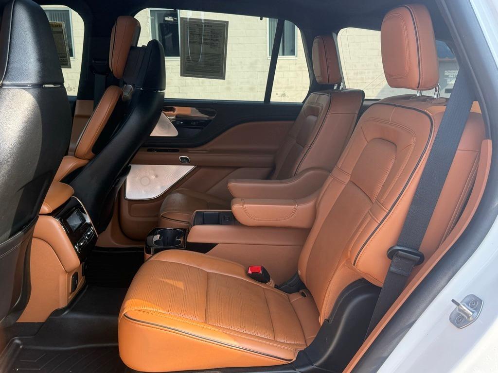 used 2023 Lincoln Aviator car, priced at $48,609