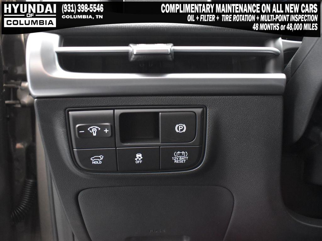 new 2025 Hyundai TUCSON Hybrid car, priced at $37,185