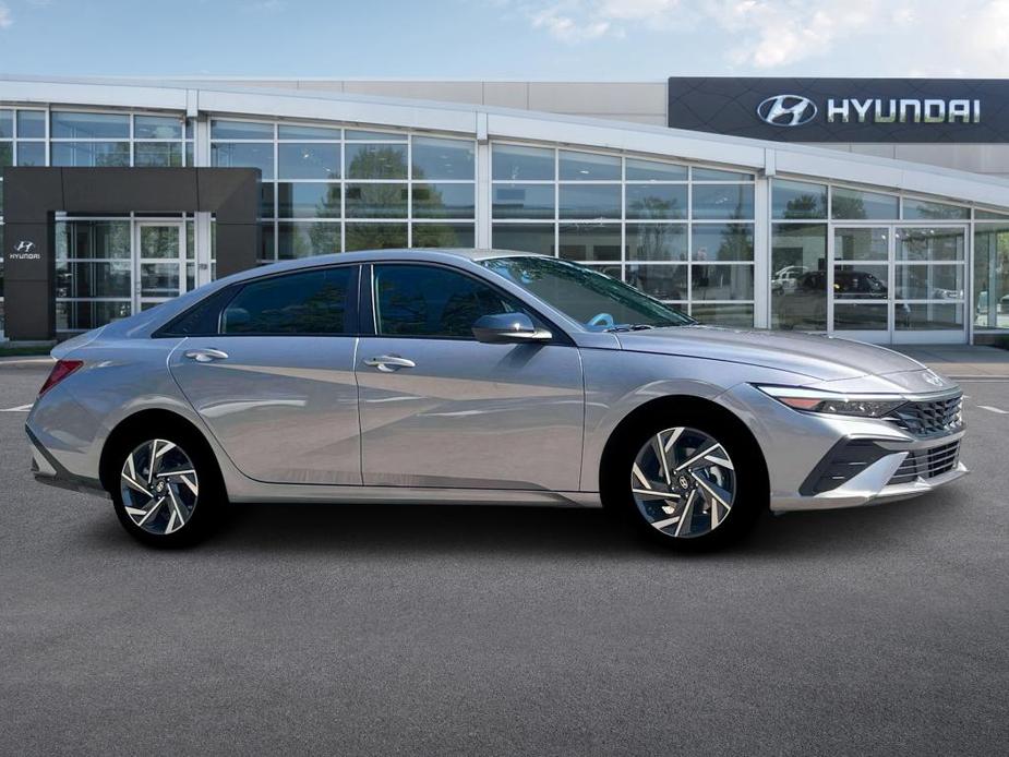 new 2025 Hyundai Elantra car, priced at $23,508