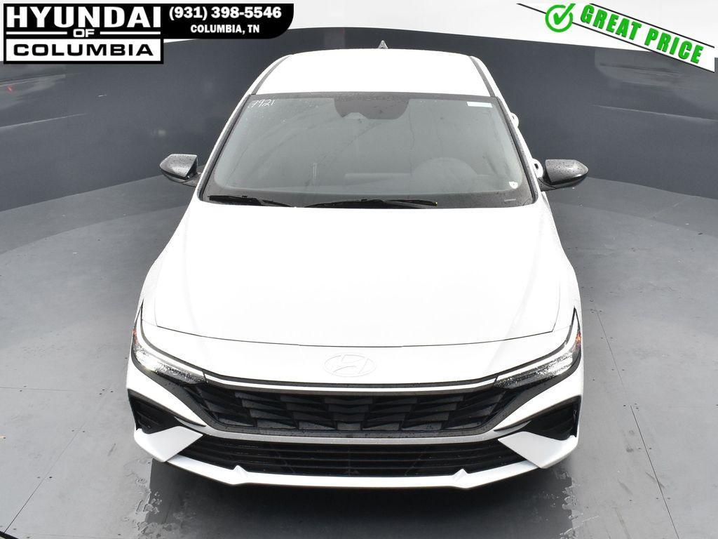 new 2025 Hyundai Elantra car, priced at $23,978