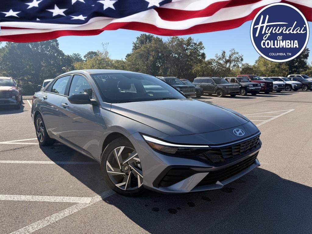 new 2025 Hyundai Elantra car, priced at $23,685