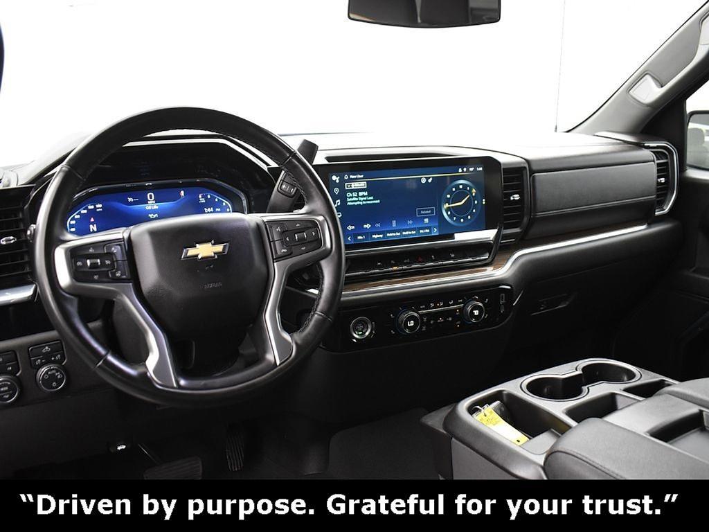 used 2024 Chevrolet Silverado 1500 car, priced at $40,763
