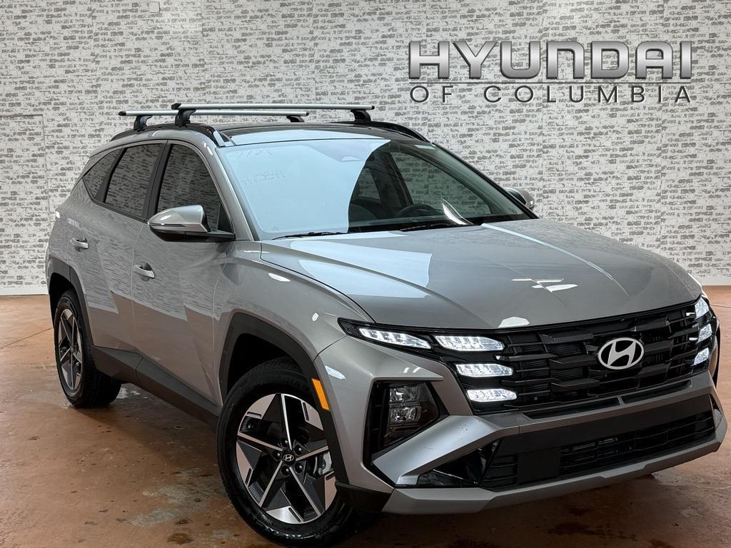 used 2025 Hyundai TUCSON Hybrid car, priced at $32,019