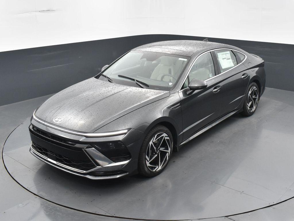 new 2025 Hyundai Sonata car, priced at $30,434